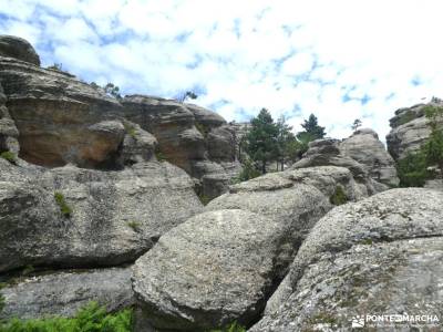 Sierras de Neila y Urbión;los lagos de covadonga irati selva el valle del baztan viajes en julio par